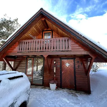 Cozy Cabin In Senja, Quite Modern, Built In 2017 Vakantiehuis Brygghaugen